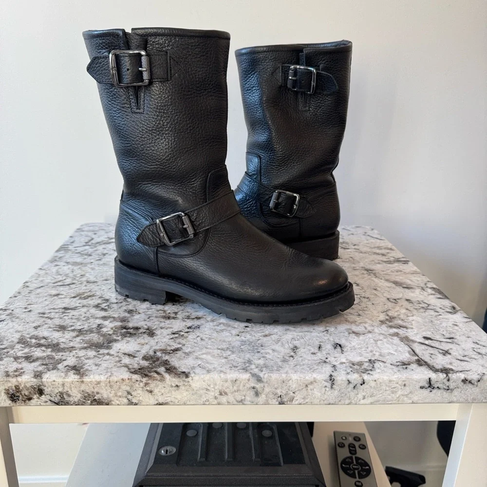 Frye Natalie Mid Lug Engineer boot, shearling lined - Picture 14 of 14